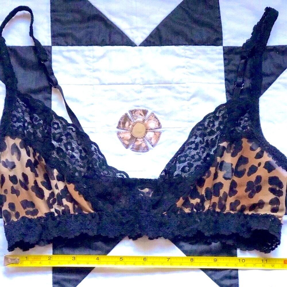 SOLD✨✨Hanky Panky | M | Cheetah Black Lace Bra Bralette 🌺 - Picture 2 of 6